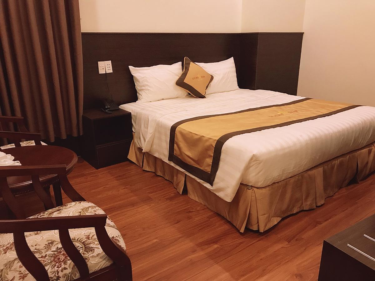Lucky Star Hotel Buon Ma Thuot Exterior photo
